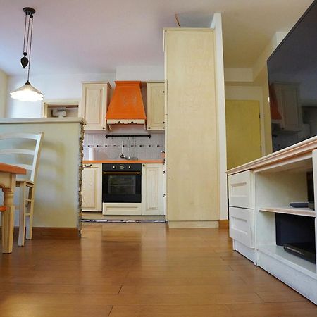 Apartment Mojstrovka With Terrace In City Center Kranjska Gora Bagian luar foto