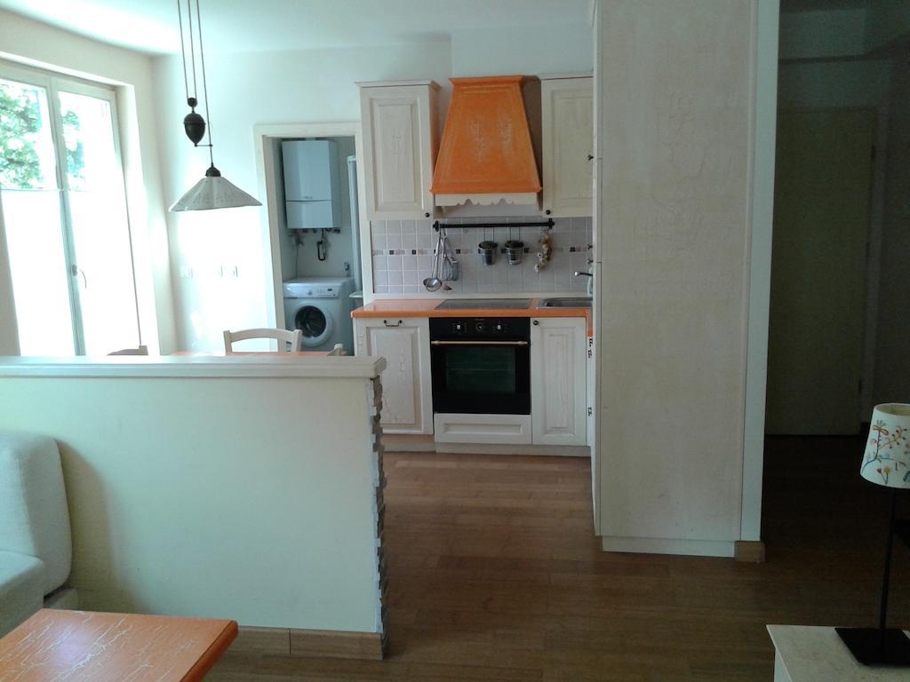 Apartment Mojstrovka With Terrace In City Center Kranjska Gora Bagian luar foto